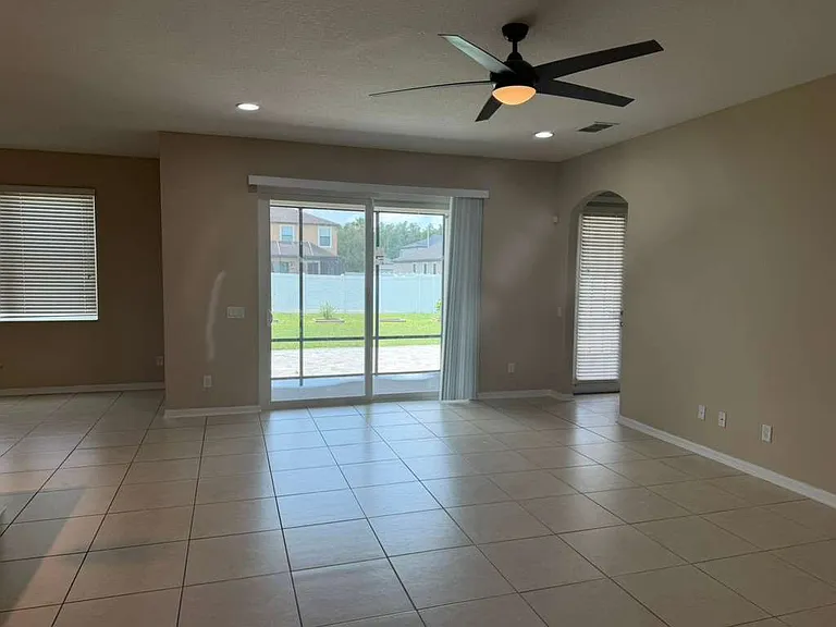 4721 Woods Landing Ln — Photo 8