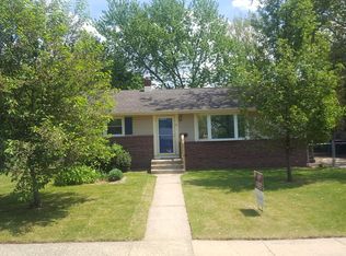6 Laguna Dr, Magnolia, NJ 08049