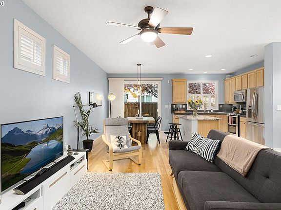 5th image of 4683 SE Teakwood St