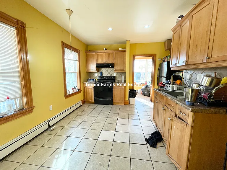 21 Alpine St #2 — Photo 2
