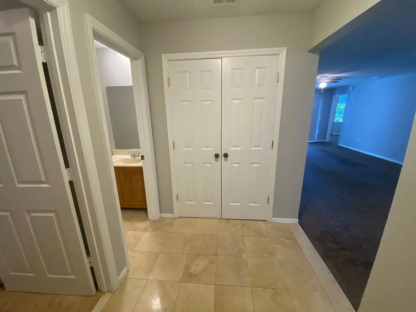 5210 Clubside Dr — Photo 4