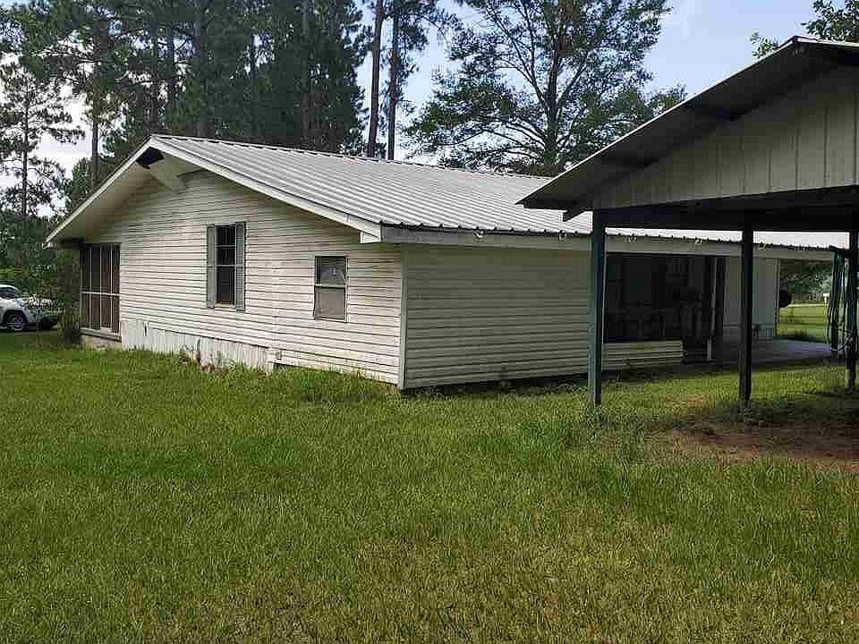 2nd image of 145 Crossley Ln