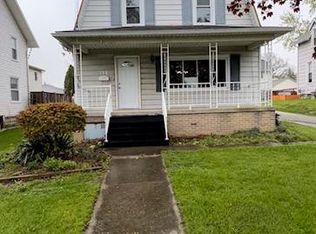 158 N Locust St, Oak Harbor, OH 43449
