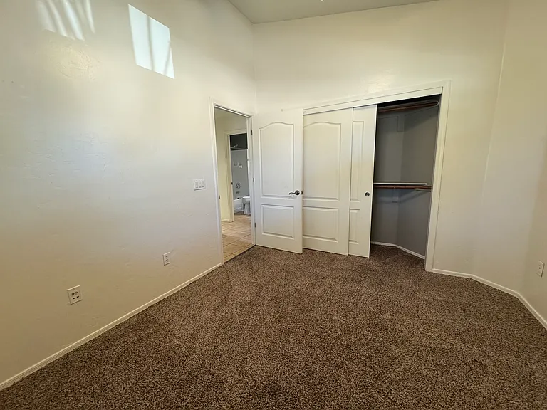 6590 E Cooperstown Dr — Photo 8