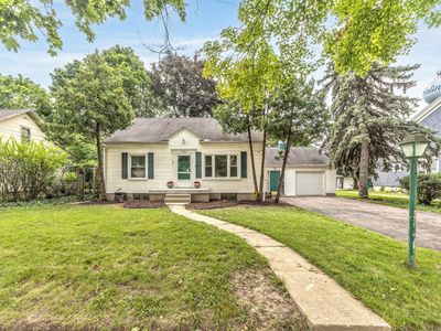 114 E Henry St, Saline, MI, 48176