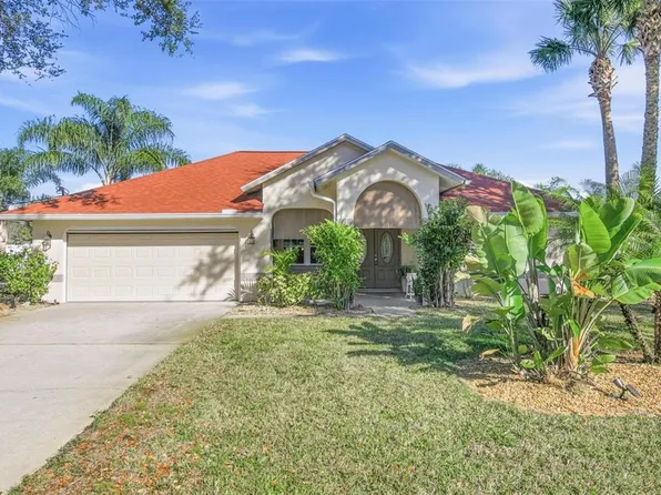 2 Seville Pl, Palm Coast, FL 32164