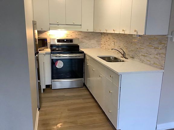 4th image of 5125 Blodgett Ave APT 118