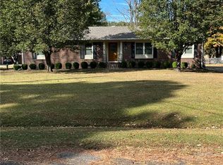 240 Carrie Dr, Franklin, VA 23851