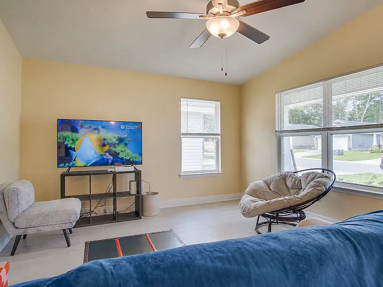 7014 Sonny Dr — Photo 3