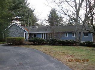 100 Jefferson Dr, East Greenwich, RI 02818