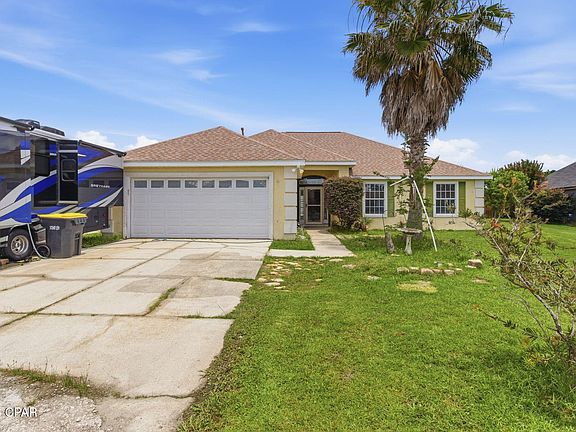 3rd image of 303 Aralia Cir