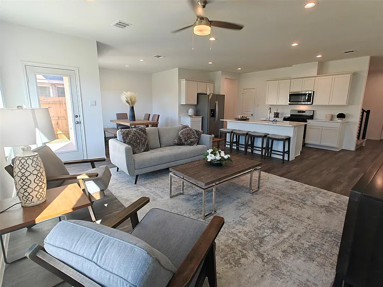 5011 Pismo Ray Dr — Photo 8