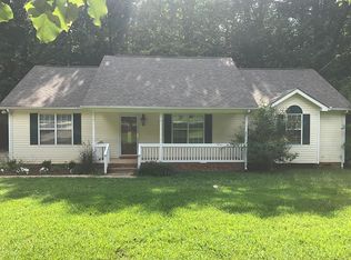 877 Old Cedar Cir, York, SC 29745