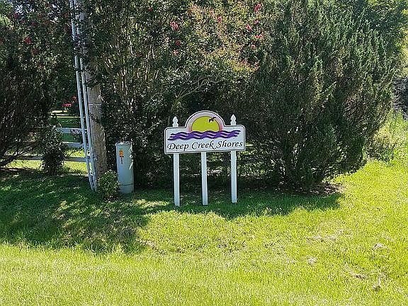 2nd image of 78 Roberta Dr