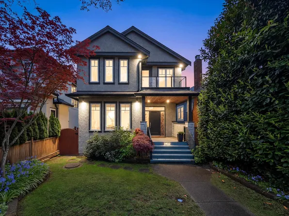 2922 W 41st Ave #1, Vancouver, BC V6N 3C7