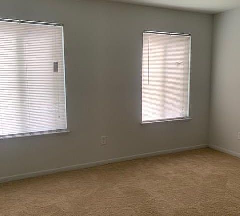 5th image of 6 Dorsey Rd APT H