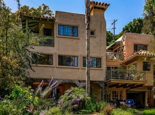 415 W Rustic Rd, Santa Monica, CA 90402