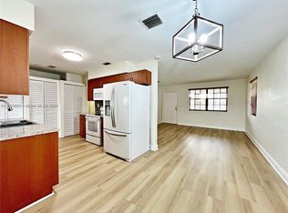 1351 W 34th St, Hialeah, FL 33012