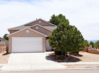 320 Black Hat Ave SW, Los Lunas, NM 87031