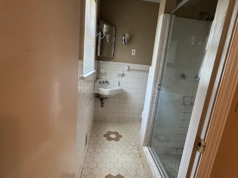 10507 Seatonville Rd — Photo 12