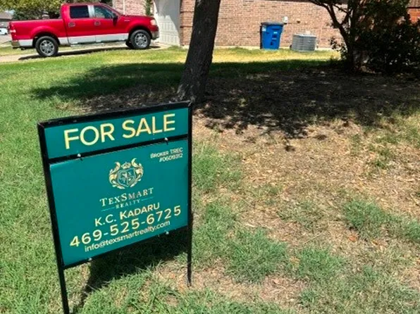 2755 Hacienda Lake Dr, Little Elm, TX 75068