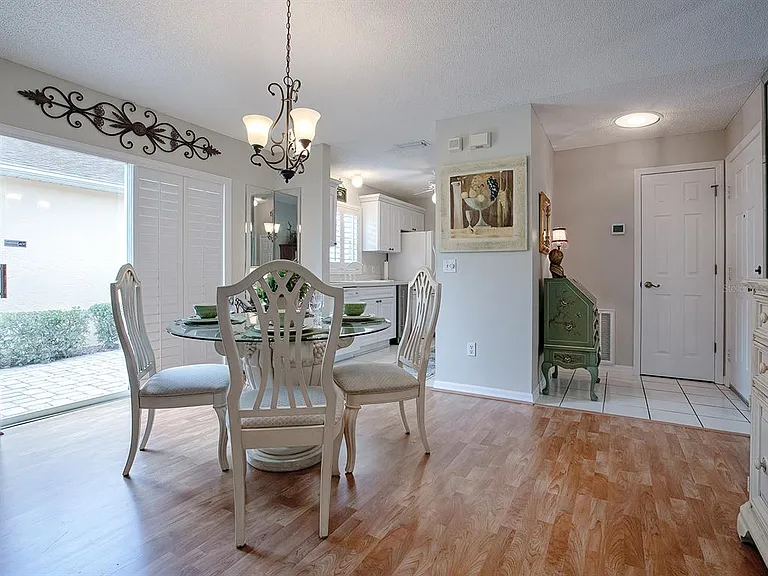 1129 Santa Cruz Dr — Photo 5