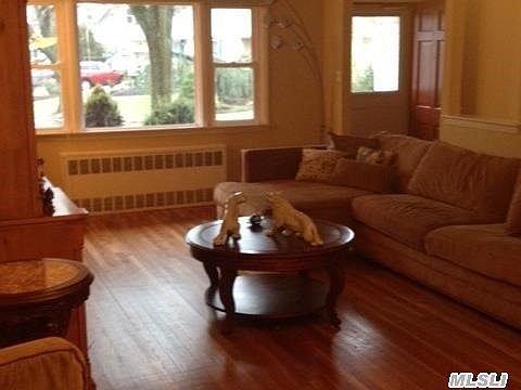3rd image of 77 Elberta Dr