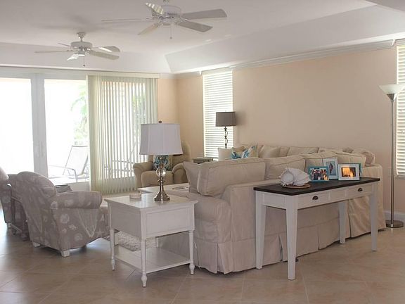 5th image of 1250 W Southwinds Blvd APT 318