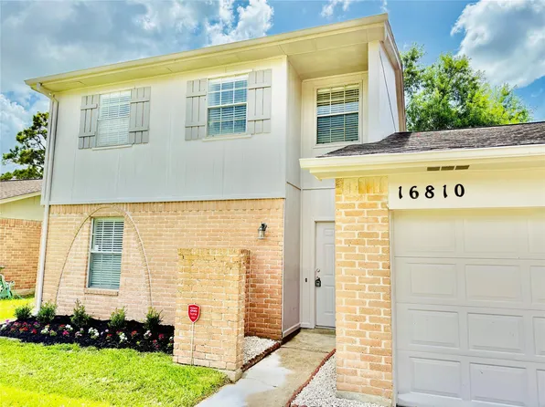 16810 Limeshade Ln, Sugar Land, TX 77498