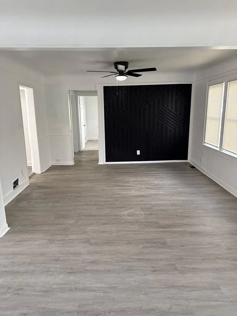 4 bed, 1856 sqft, $1,900 — Photo 2