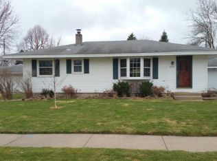 2695 2nd St N, North Saint Paul, MN 55109