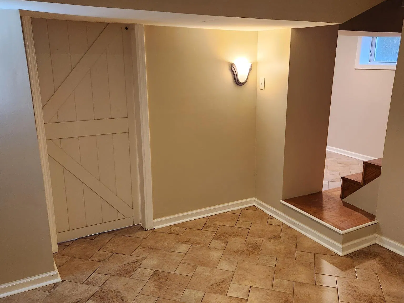 1 bed, 700 sqft, $1,365 — Photo 2