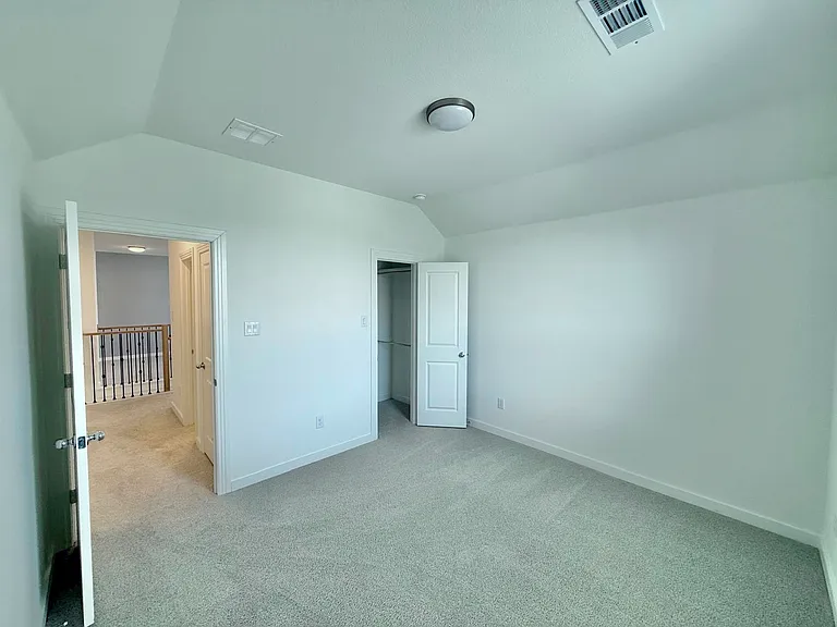 1712 Homestead Way — Photo 30