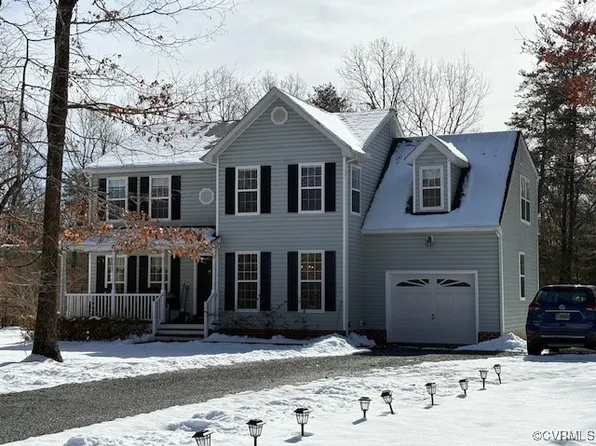 58 Hunters Hill Ln, Gordonsville, VA 22942