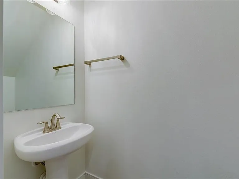 402 Conservation Dr #20 — Photo 5