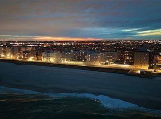 25 Neptune Boulevard #4H, Long Beach, NY 11561