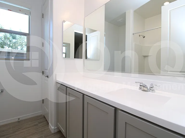 6126 S Emery — Photo 18