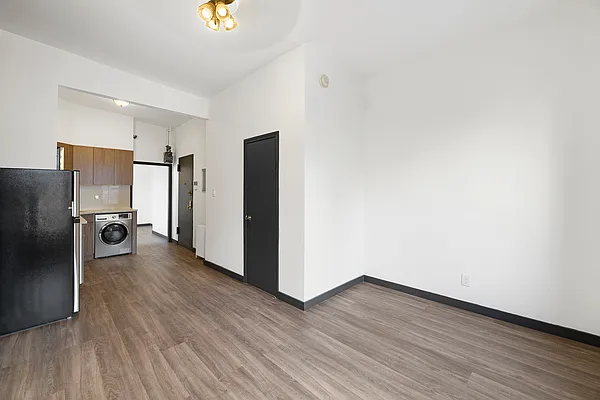 Rented by REAL New York | media 11