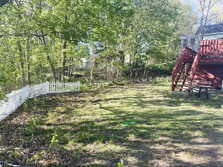 14 Kings Ct — Photo 26
