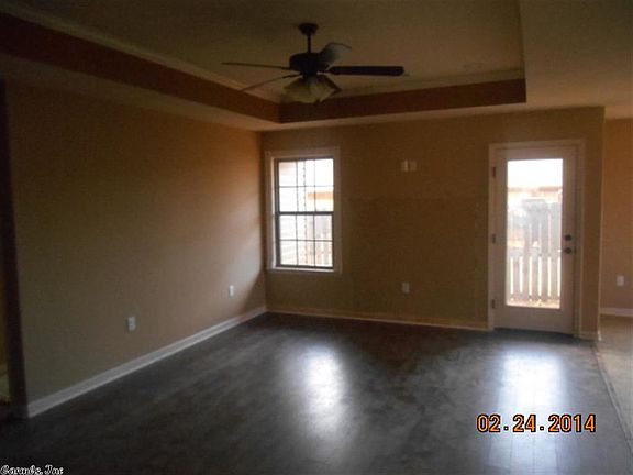 3rd image of 729 Mimosa Ct