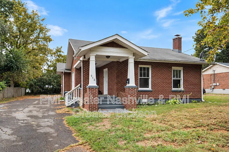 2 bed, 1.5 bath, $1,225 — Photo 1