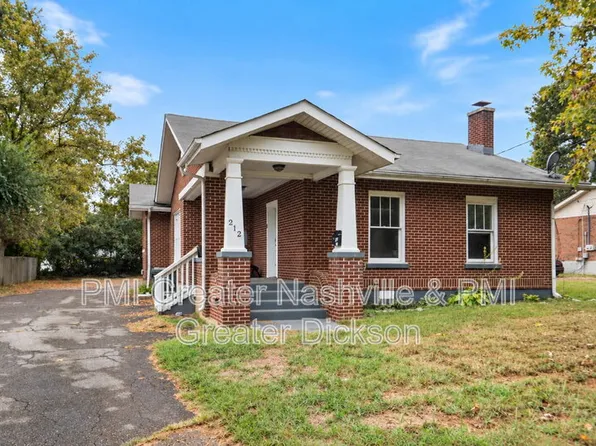 212 W End Ave APT A, Dickson, TN 37055