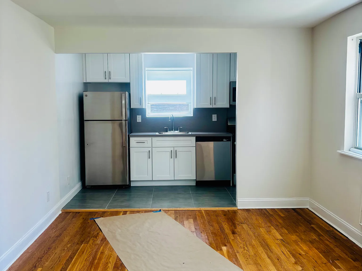 2 bed, $2,700 — Photo 2
