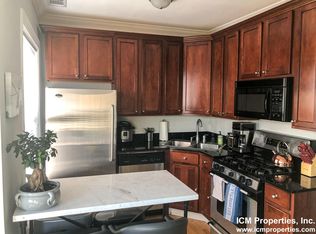 628 W Roscoe Ave #9S, Chicago, IL 60613