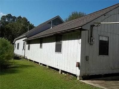 4th image of 22852 Costanza Ln