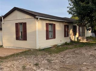 11131 Locust St, Brookville, IN 47012