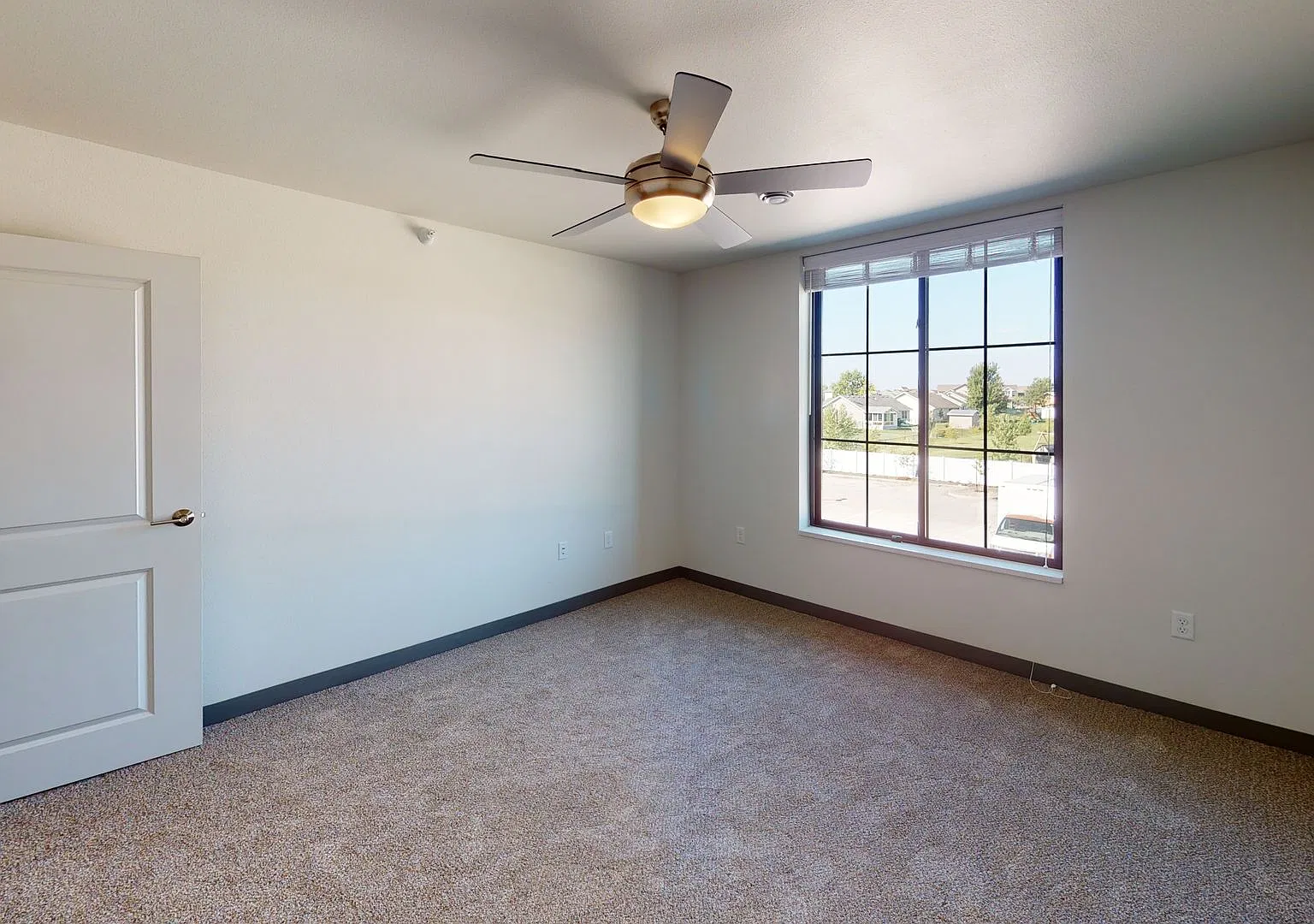 1520 NW Irvinedale Dr — Photo 4