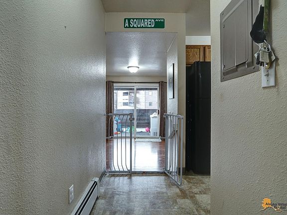 3rd image of 9720 Vanguard Dr APT 24