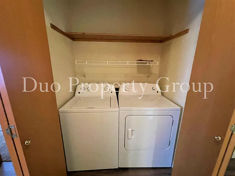 610 S 41st Ct — Photo 19