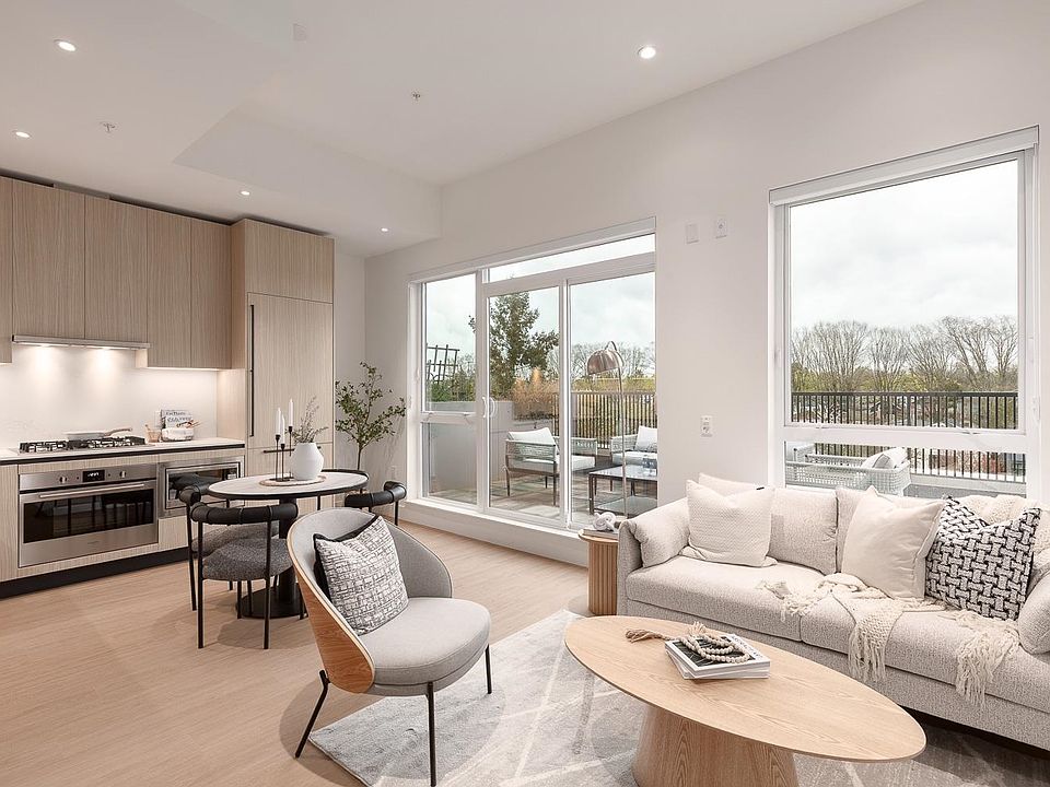 1st image of 2235 Broadway E #601